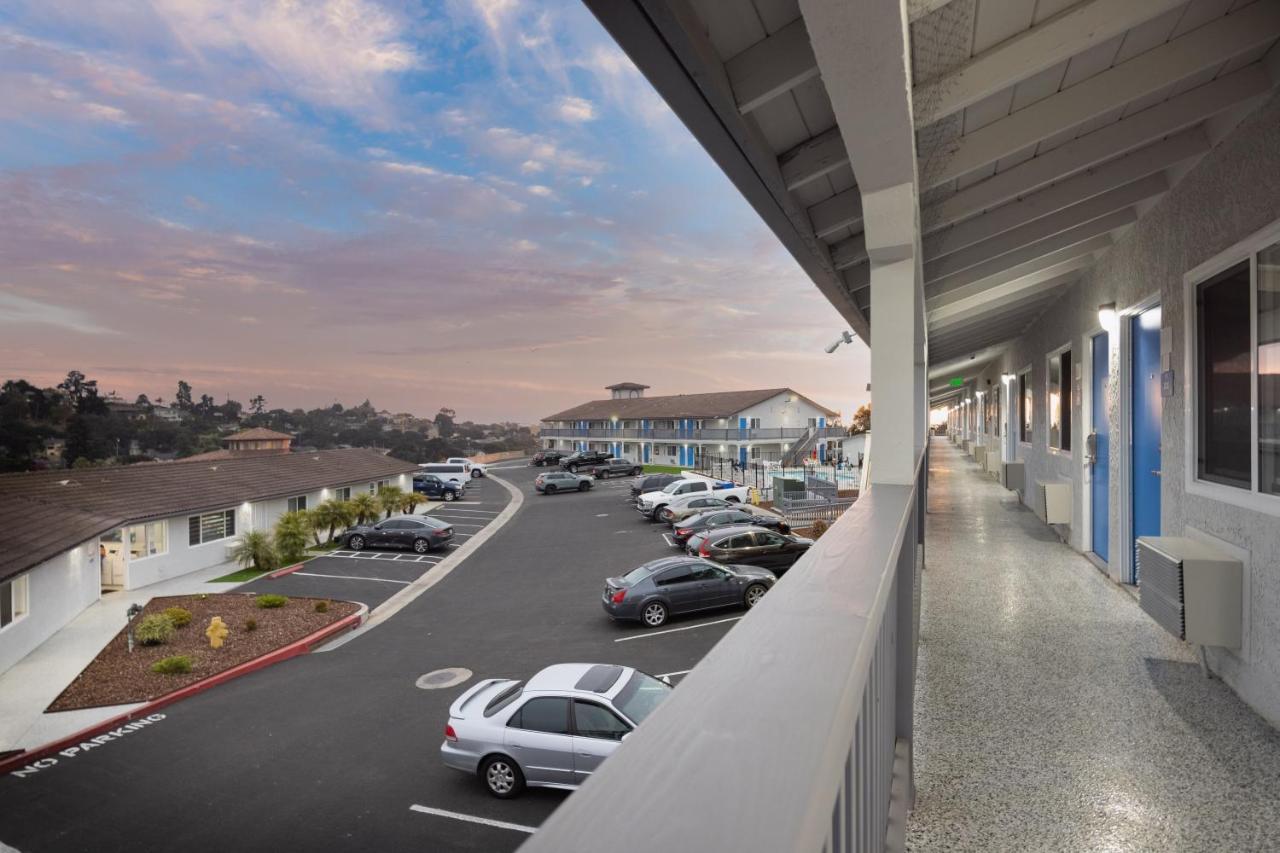 Days Inn By Wyndham Arroyo Grande Pismo Beach Εξωτερικό φωτογραφία