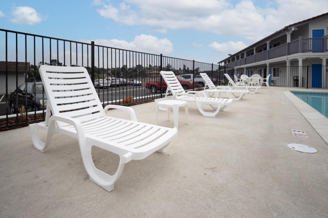 Days Inn By Wyndham Arroyo Grande Pismo Beach Εξωτερικό φωτογραφία