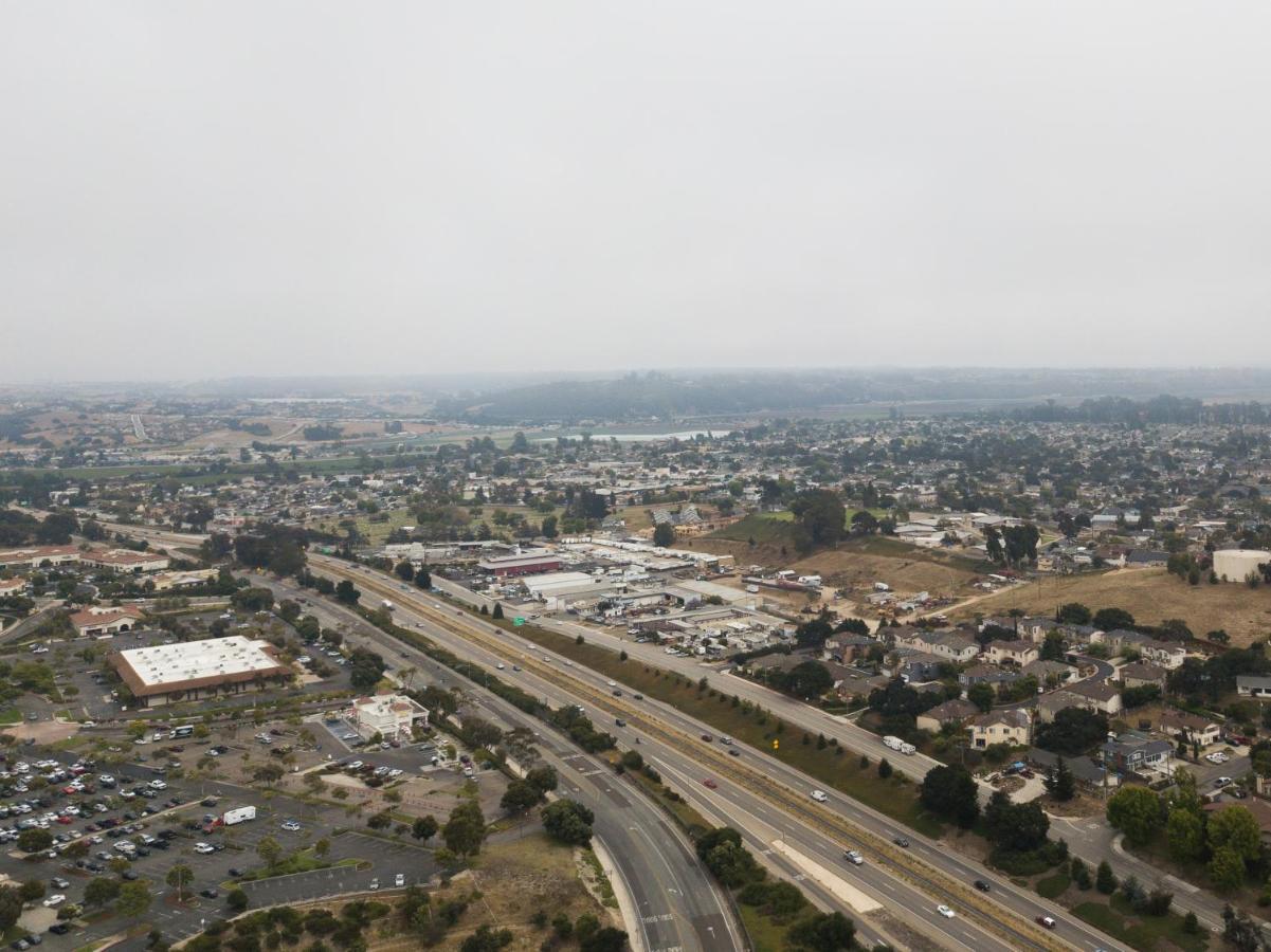 Days Inn By Wyndham Arroyo Grande Pismo Beach Εξωτερικό φωτογραφία